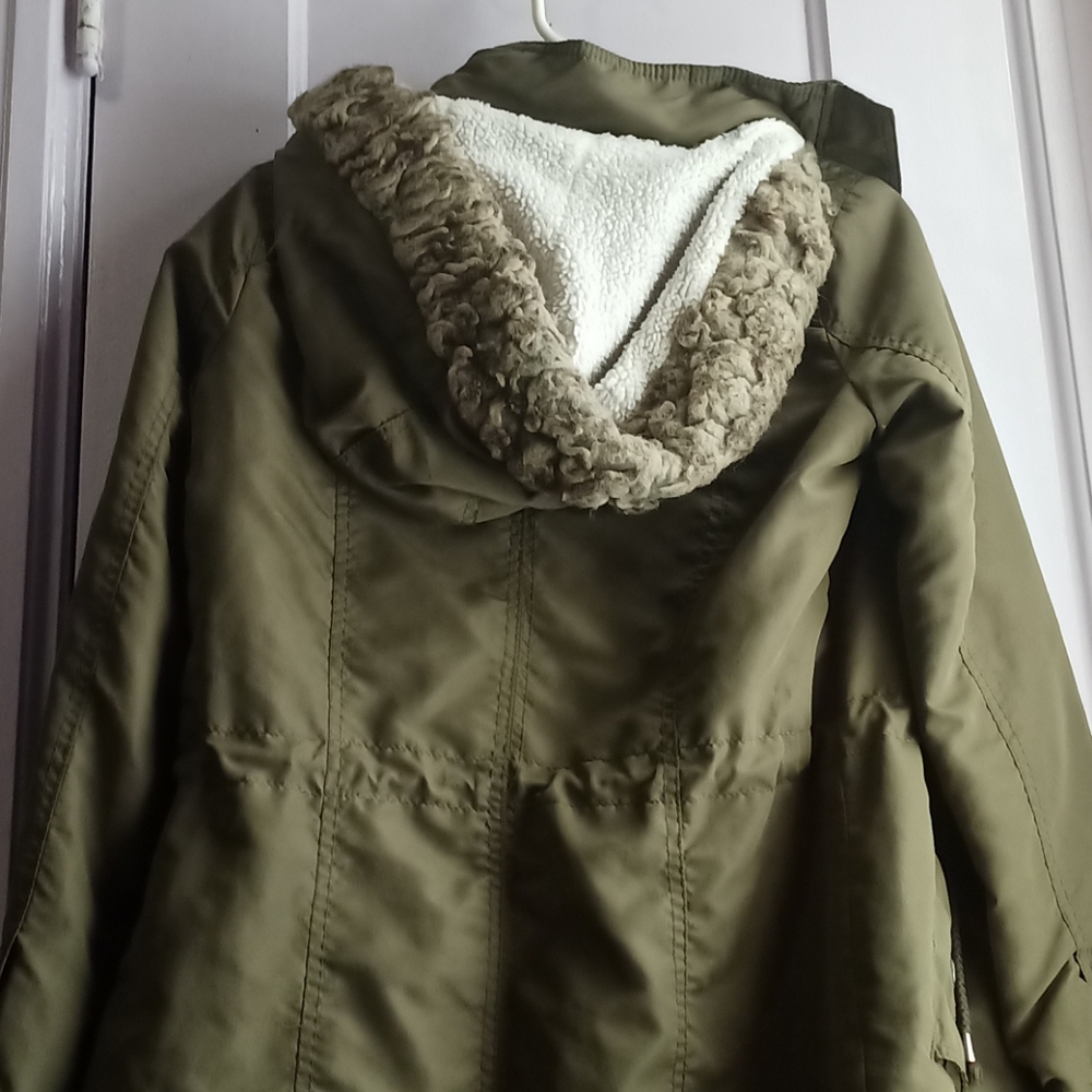 Jacket - Picture 3 of 3